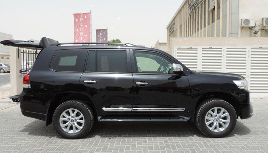 Ventura Tactical Systems Armoured Vehicle Toyota Land Cruiser 200 SUV - Image 2