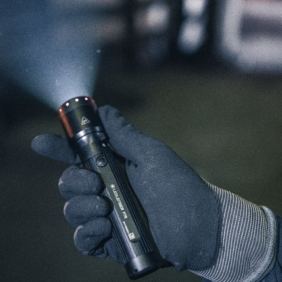 Ledlenser P7R Torch - Image 4