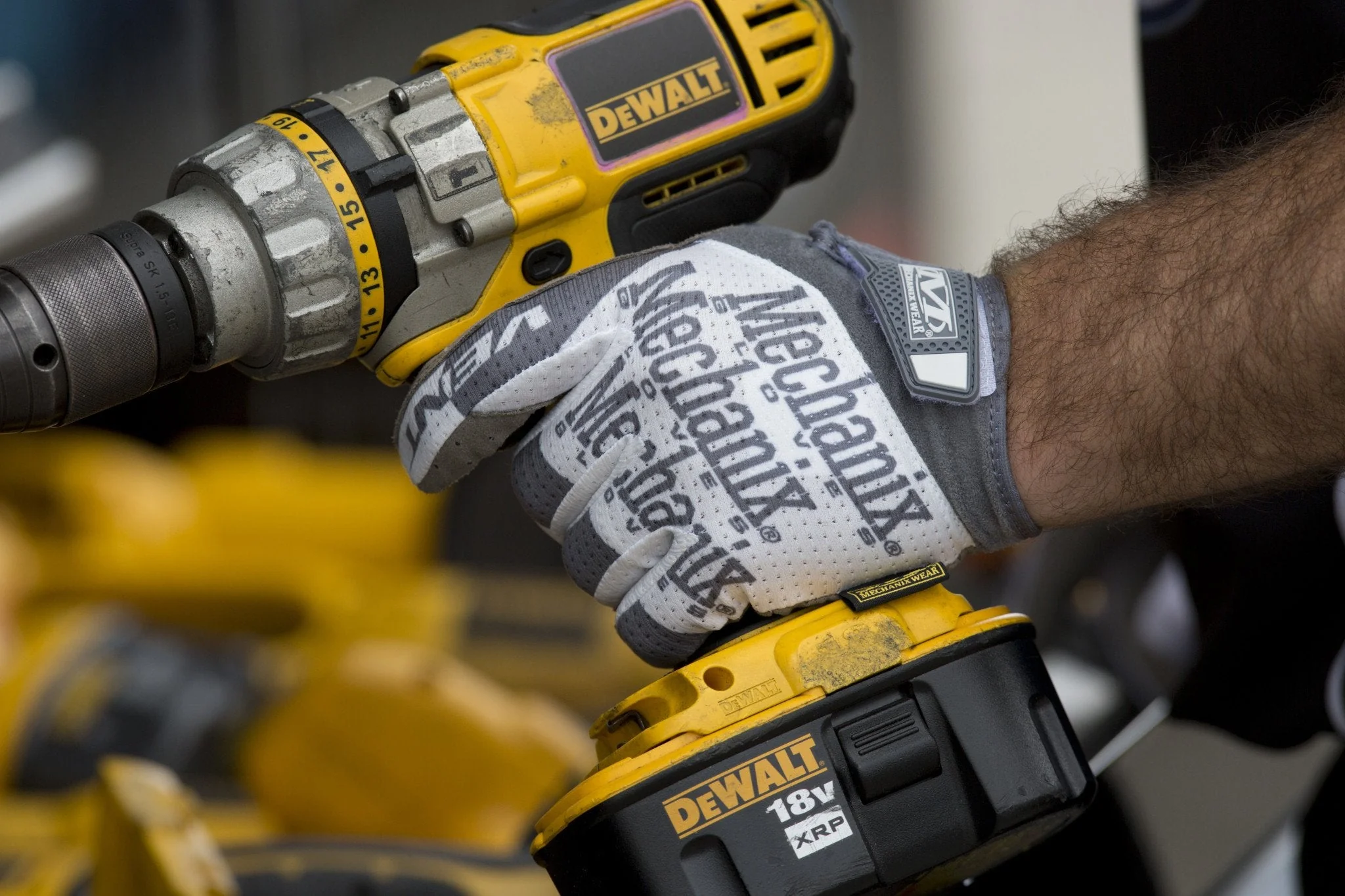 Mechanix Wear Specialty Vented Breathable Glove White - Image 7