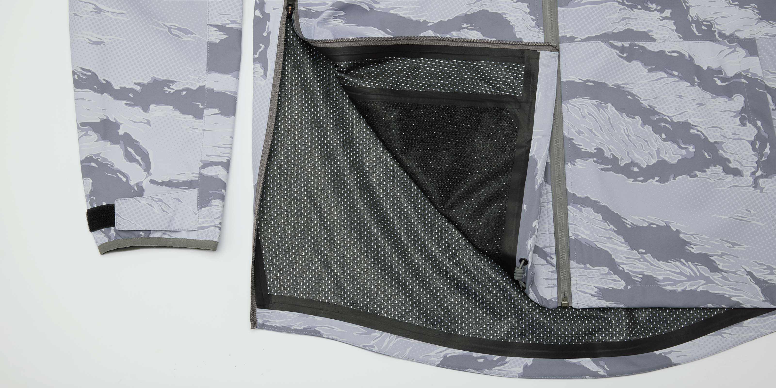VIKTOS Range Trainer Waterproof Shell Tiger Grey - Image 8